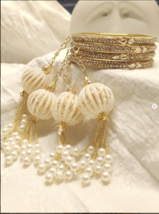 Serene Flora necklace