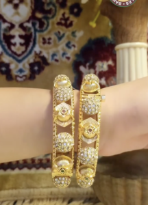 Serene Flora necklace