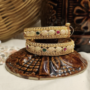 Serene Flora necklace