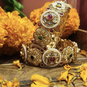 Serene Flora necklace