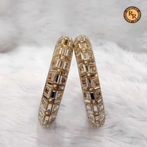 gold-glass-bangle-set-large-baguette-cz-stone-geometric-grid-embellished-luxury-bridal-glass-bangles-wedding-festive-wear-wholesale-bangles