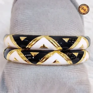 Black & White Chevron Meenakari Bangle Set | Bold Zigzag Pattern Gold Outline Contemporary Jaipur Meenakari Bangles | Festive & Fusion Ethnic Wear Wholesale Bangles