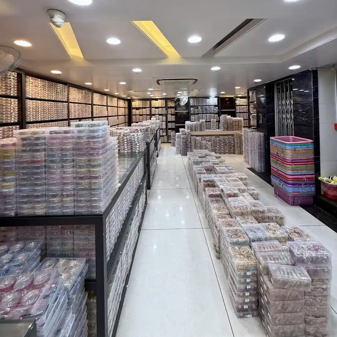 RadhaRani Store